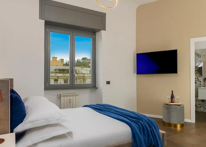 Luce Di Floor Near Vatican