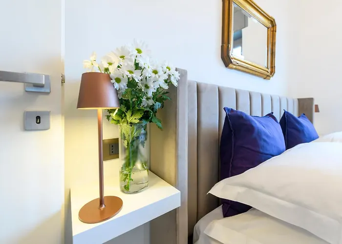 Luce Di Floor Near Vatican * 로마